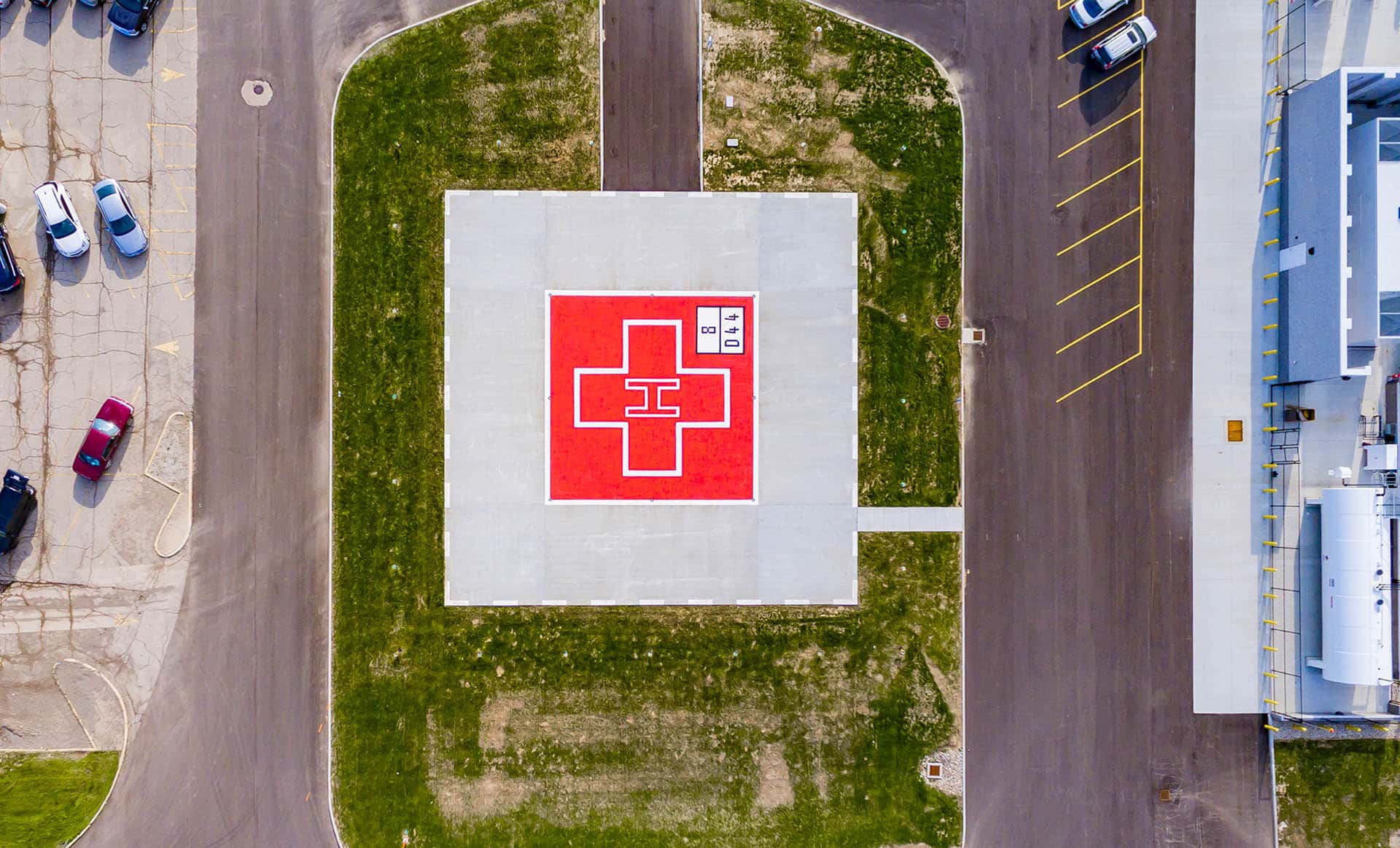 Birds eye view of helipad outside of hospital